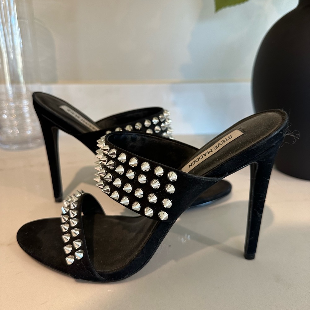 Steve Madden Radar Heel